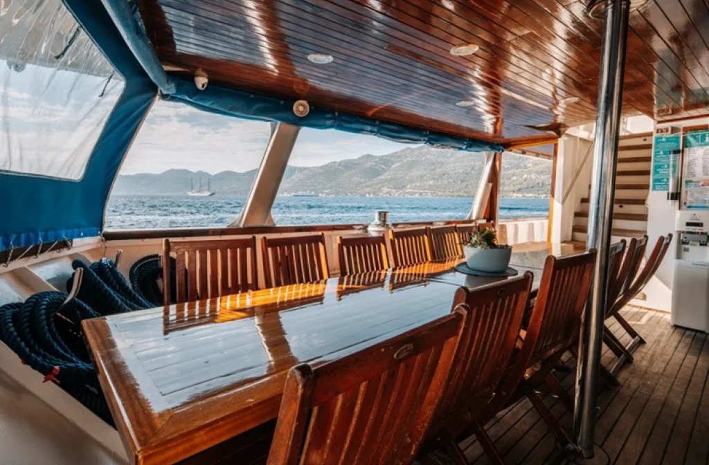 Schiff Jadranska Kraljica