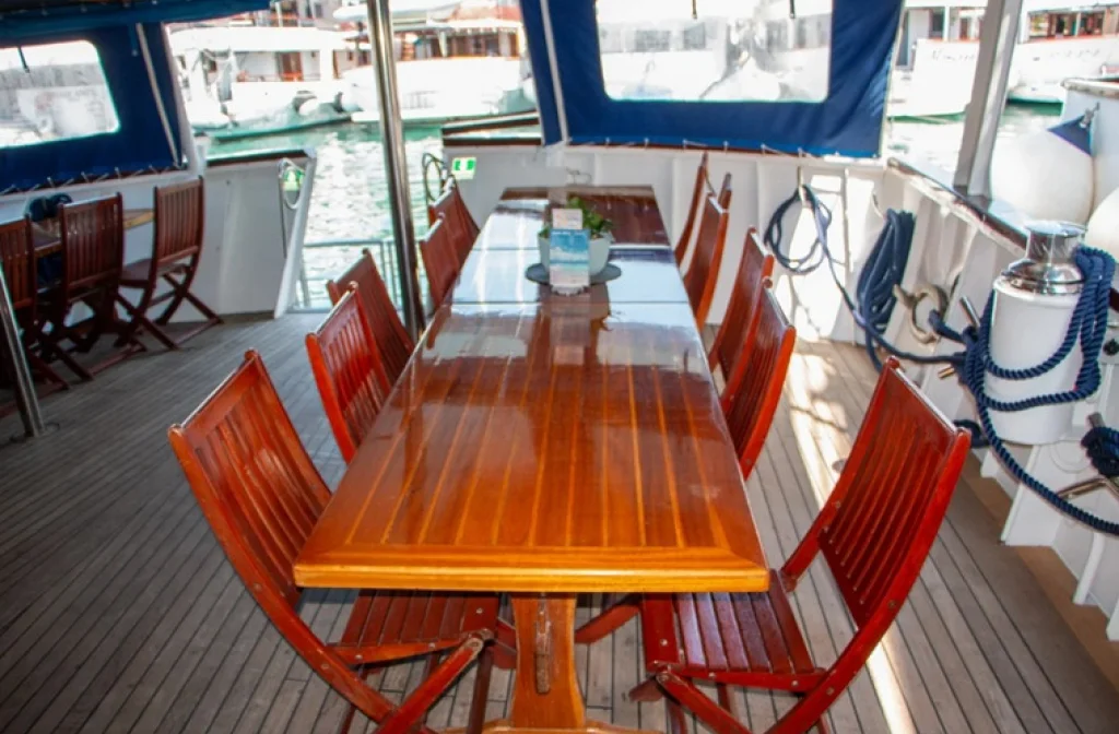 Schiff Jadranska Kraljica