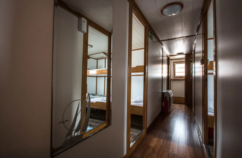 Schiff Dalmatinka Flur