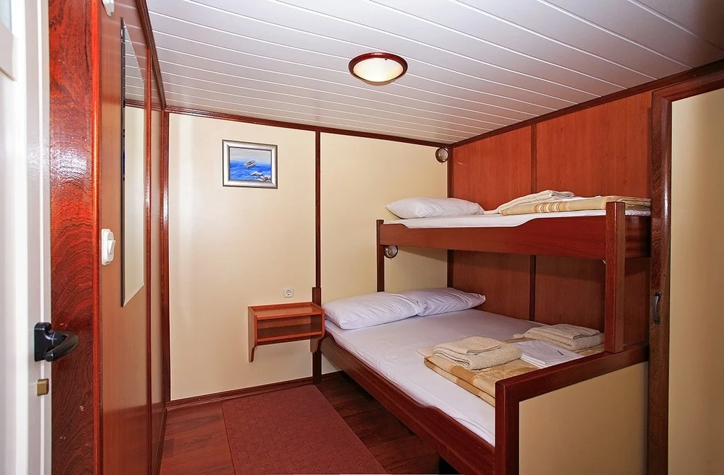 Schiff Kroatien Kreuzfahrt Meridijan Kabine