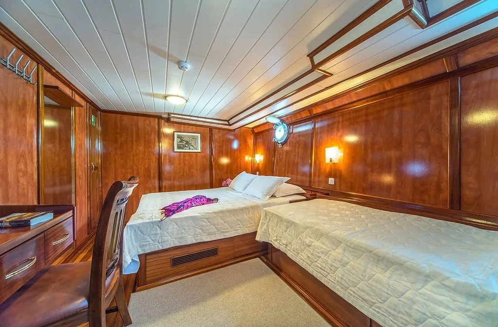 Schiff Luna Dreibettkabine