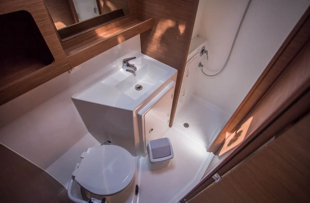 Schiff Independet Segelboot Badezimmer Dusche