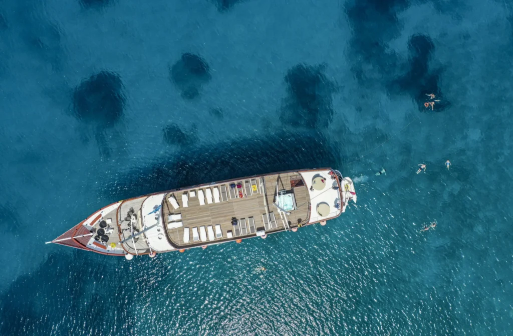 Schiff Amore Aussenansicht Von Oben Sonnendeck