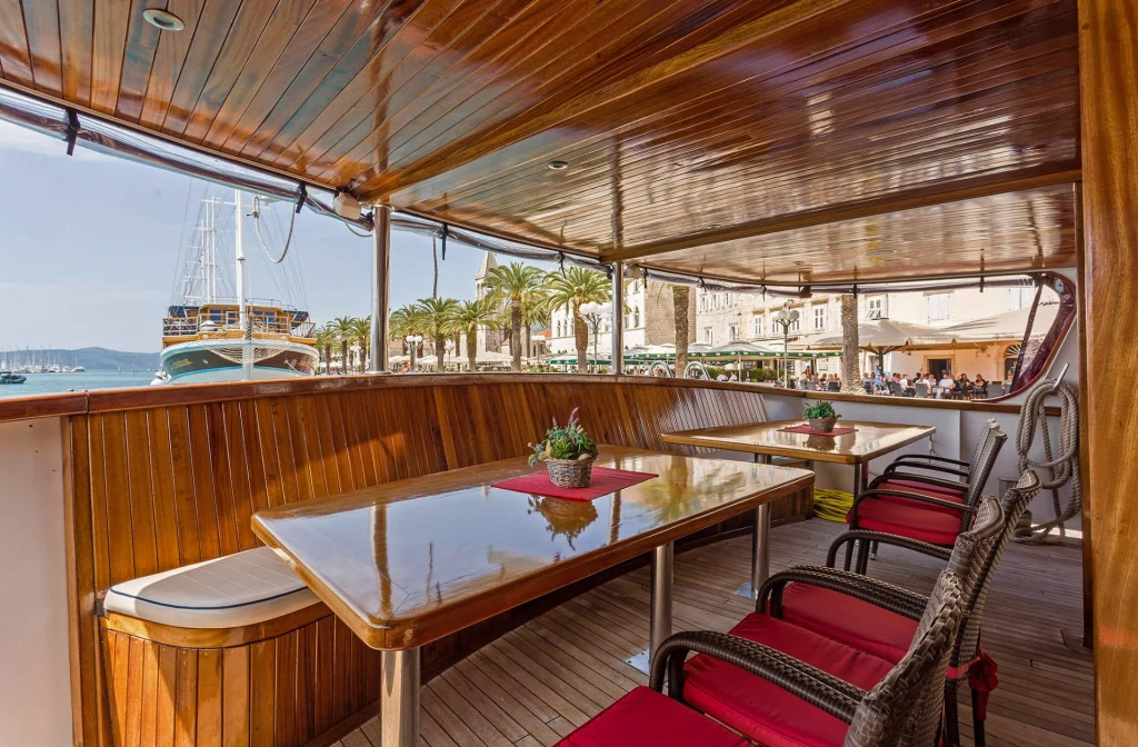 Schiff Amore Heck Stuhl Riva