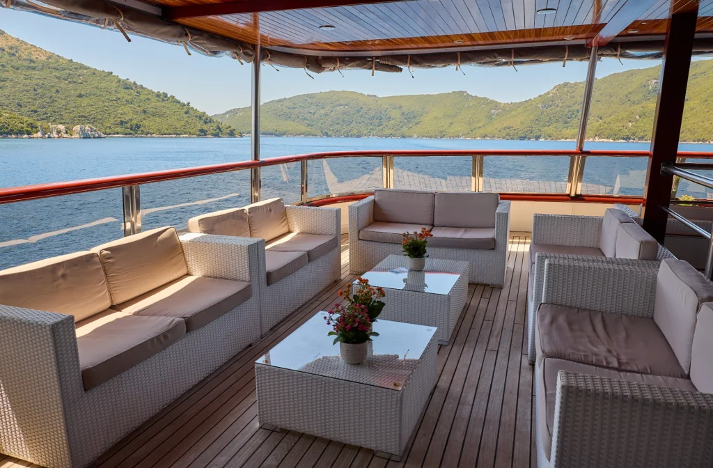 Schiff Relax Heck Lounge