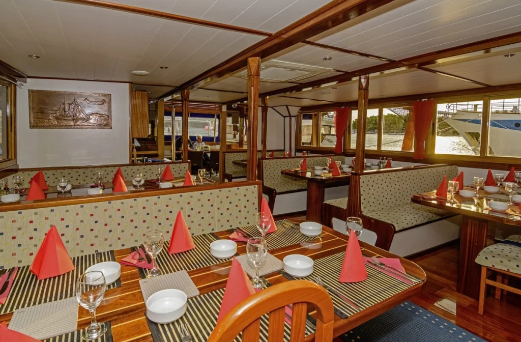 Schiff Macek Restaurant