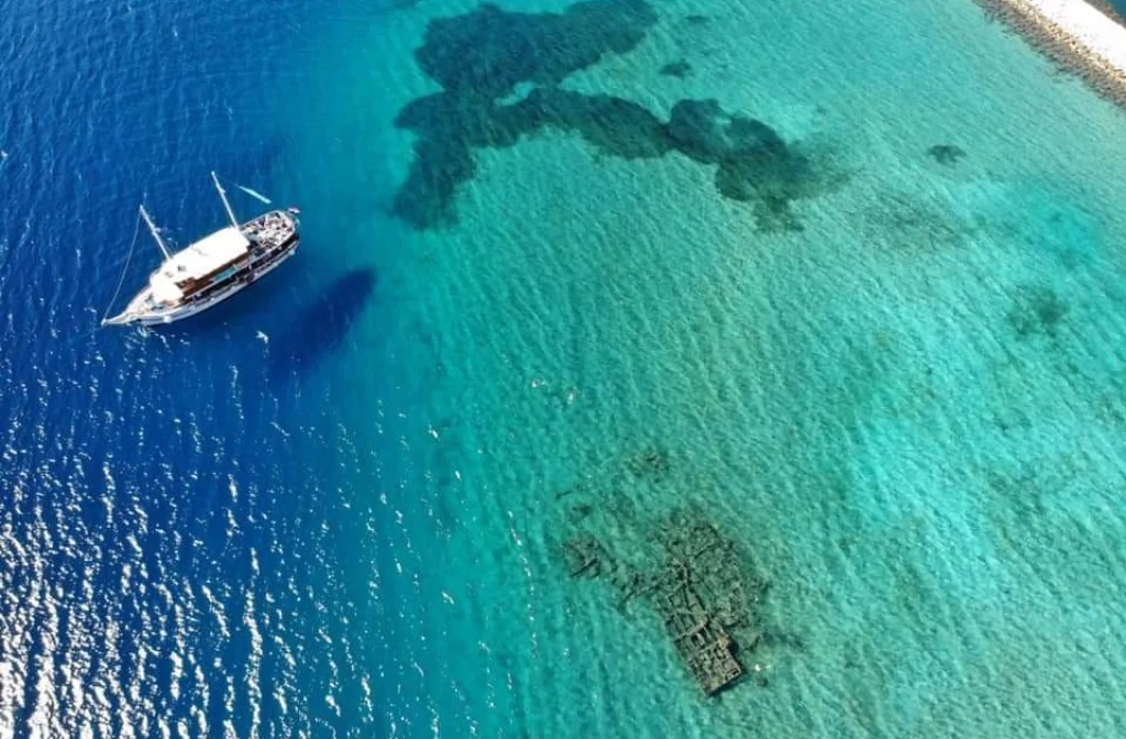 Schiff Viktorija Aussenansicht Von Oben