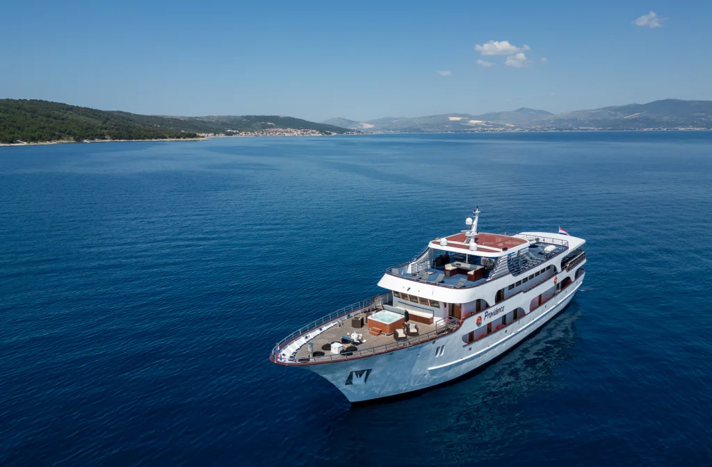 Schiff Kroatien Kreuzfahrt Ms Providenca Aussenansicht