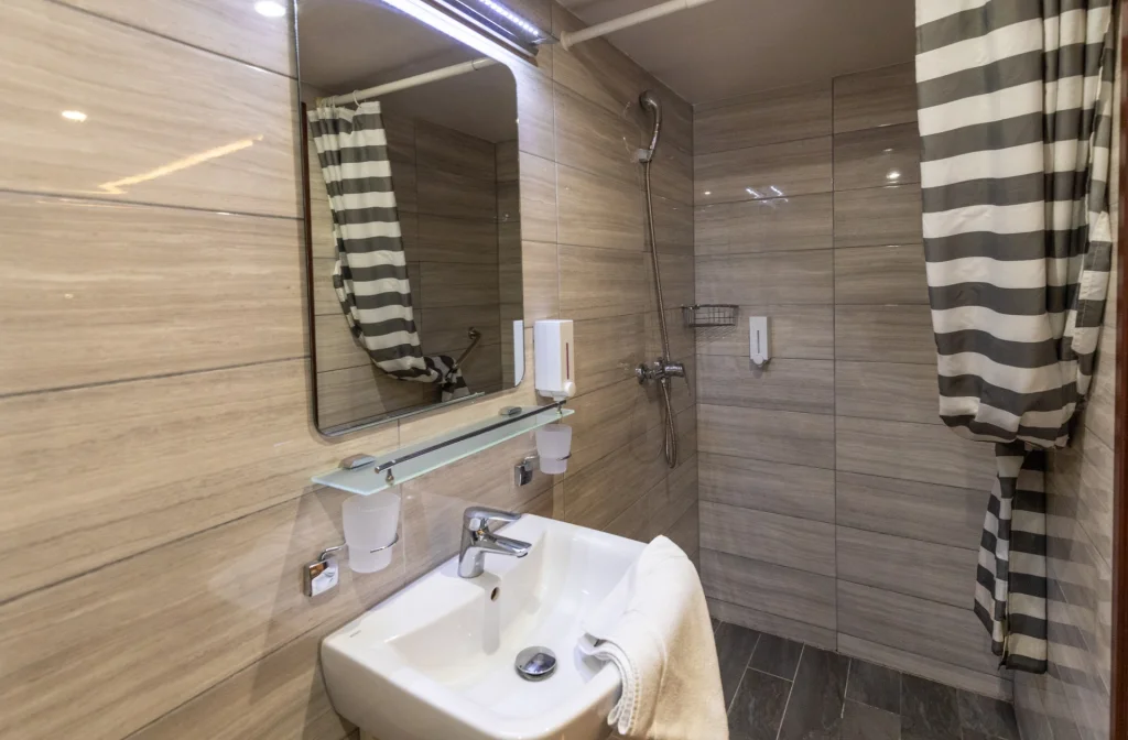 Schiff Equator Badezimmer Dusche