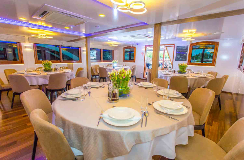Schiff Kroatien Aquamarin Restaurant