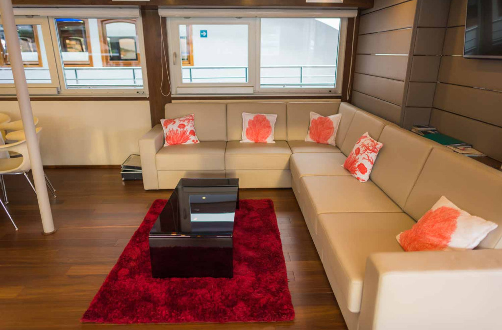 Schiff Inselhuepfen Avantgard Relax