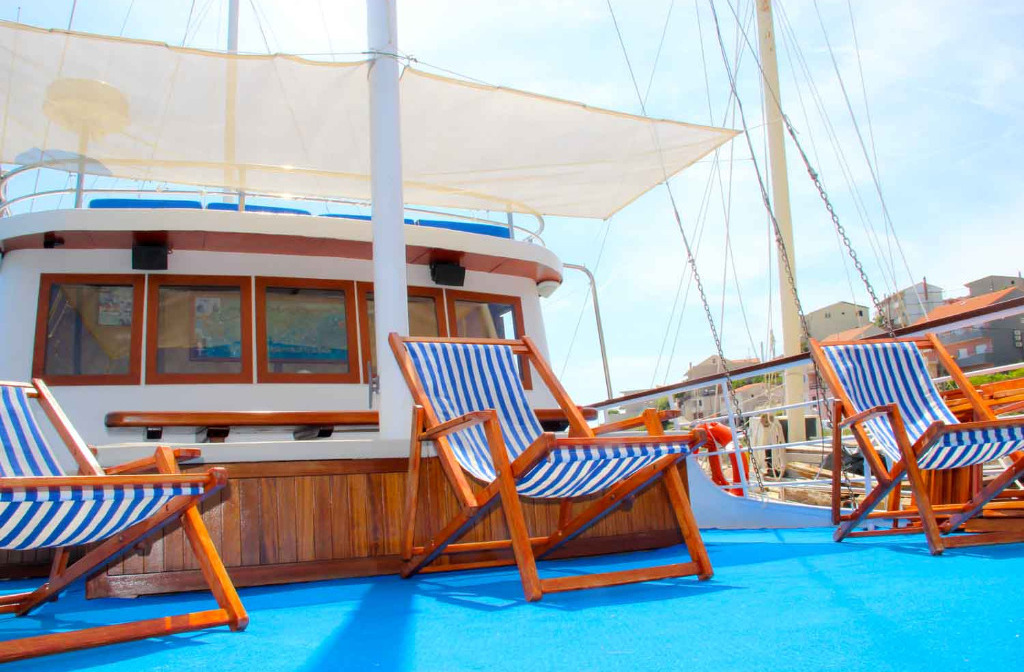 Schiff Kroatien Beispielschiff Traditonal E Sonnendeck