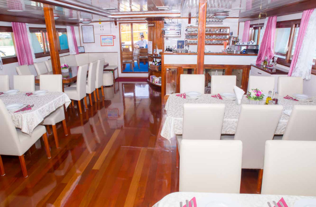 Schiff Kroatien Spalato Restaurant