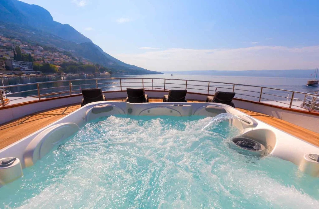 Schiff Inselhuepfen President Terrasse Whirlpool