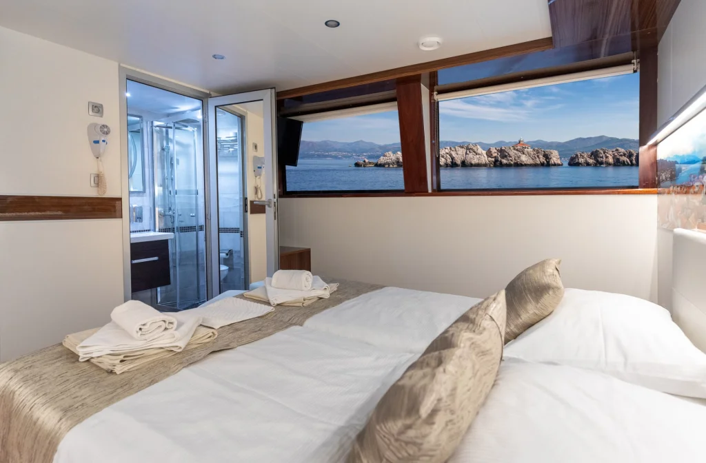Schiff Stella Maris Kabine Auf Hautdeck Bett Badezimmer