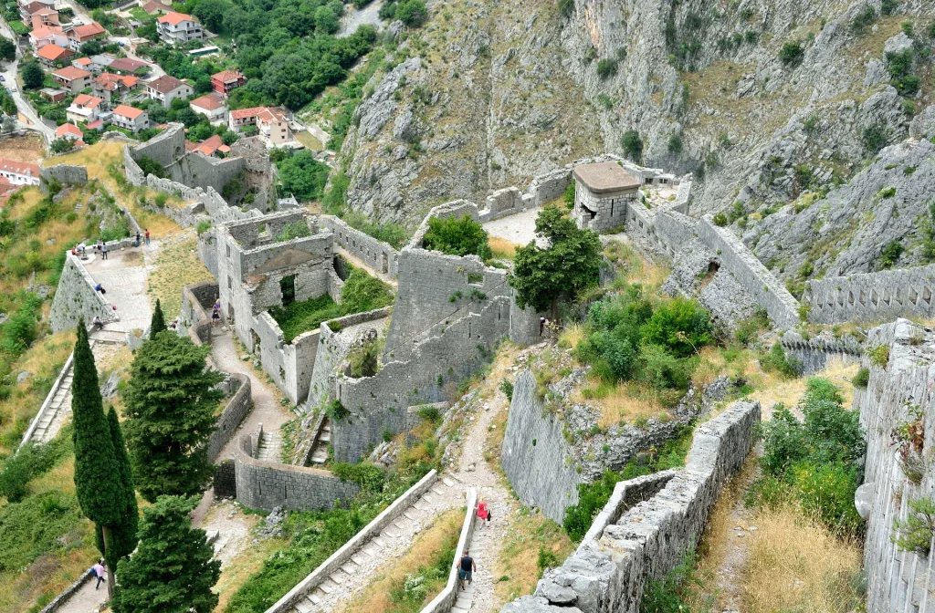 /Var/Www/Vhosts/Croaticum.ch/Web/Pix/Reiseziel/210 06 Montenegro Reiseziel Kotor.webp