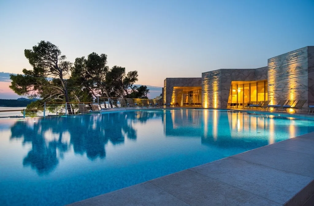 Kroatien Rundreise Fly Drive Sleep Hotel D Resort Designhotel Bei Der Unesco Altstadt