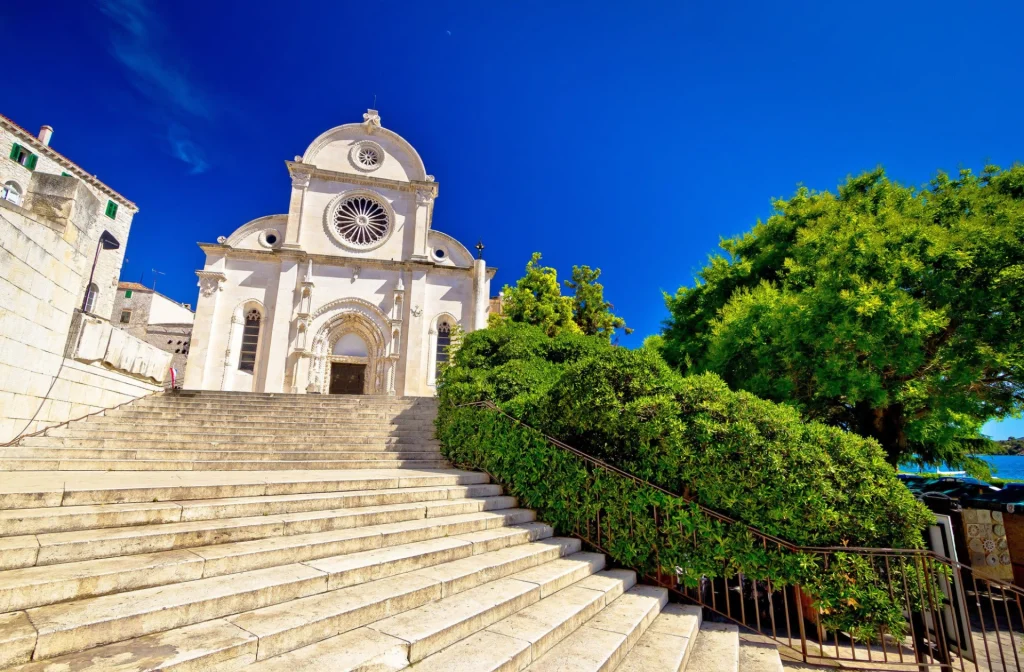 Kroatien Rundreise Fly Drive Sleep Hotel D Resort Designhotel Bei Der Unesco Altstadt Sibenik Variante Superior