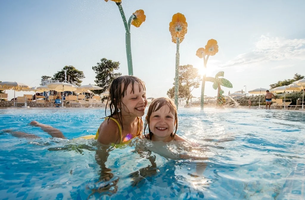 Kroatien Ferienanlagen Norddalmatien Nin Mobilehomeanlage Zaton Pool