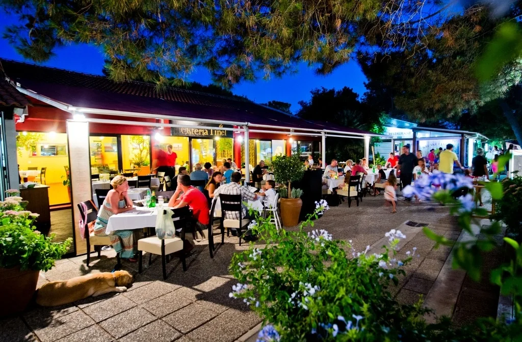 Kroatien Ferienanlagen Norddalmatien Nin Mobilehomeanlage Zaton Restaurant