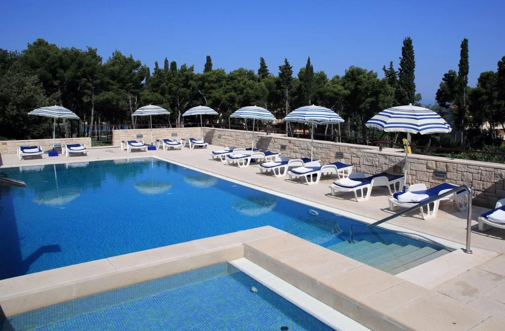 Supetar Insel Brac Resort Velaris Pool