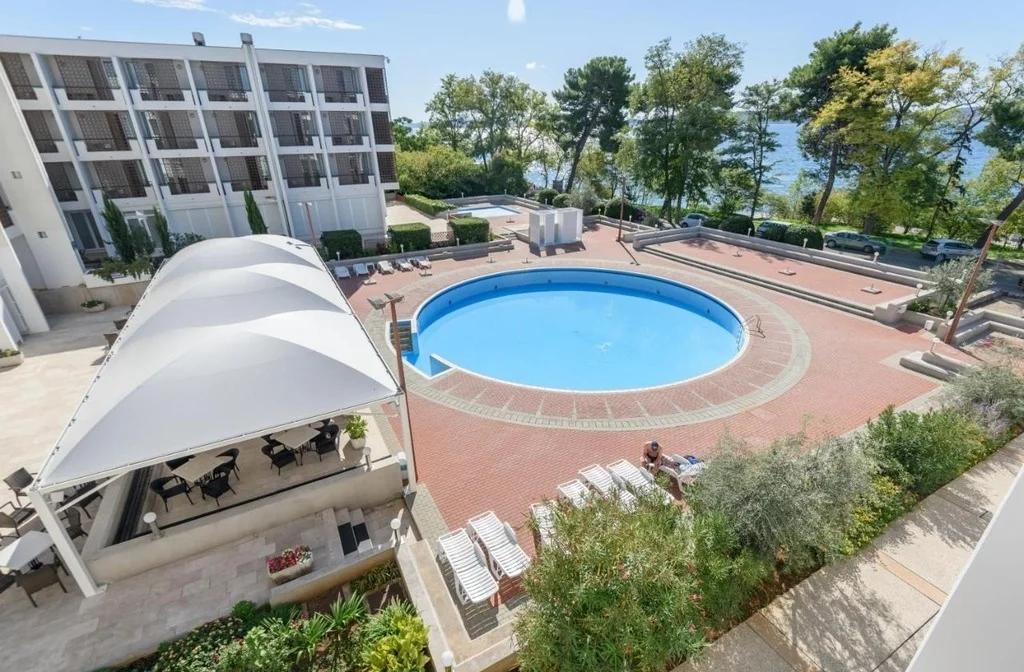 Norddalmatien Zadar Hotel Kolovare Pool