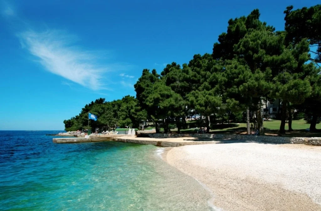 Porec Hotel Laguna Parentiom Kiesstrand