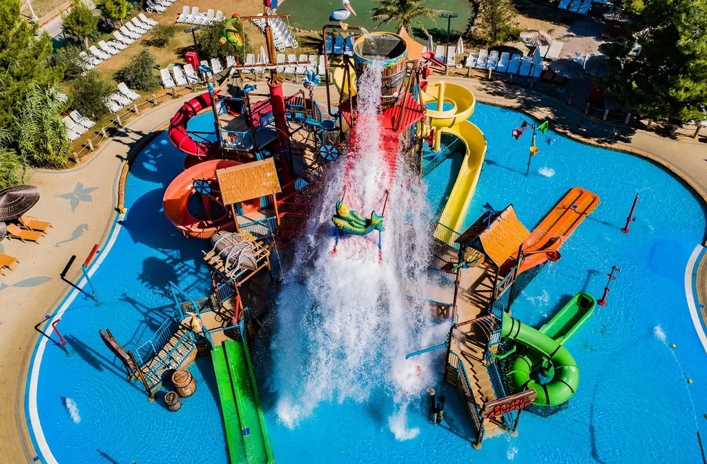 Mitteldalmatien Sibenik Amadria Park Jakov Aquapark