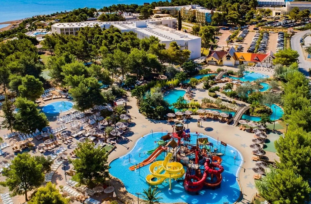 Mitteldalmatien Sibenik Amadria Park Jakov Aquapark