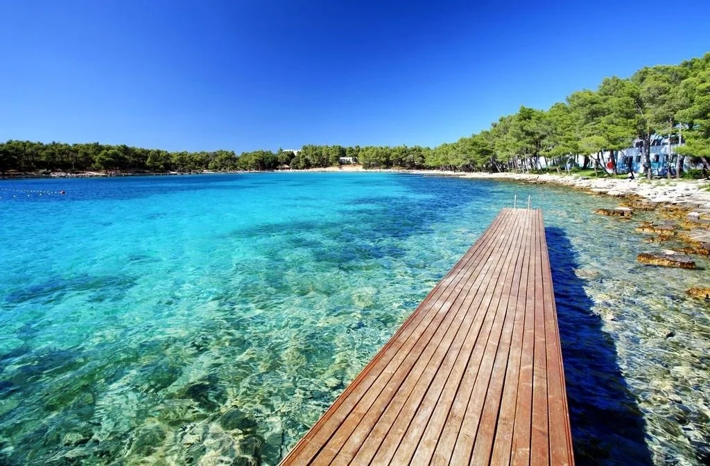 Biograd Na Moru Crvena Luka Hotel And Resort Meer Steg