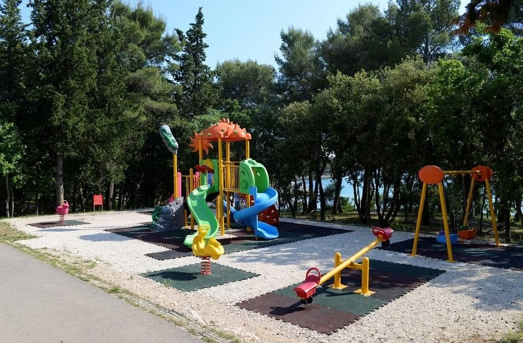 Biograd Na Moru Crvena Luka Hotel And Resort Kinderspielplatz