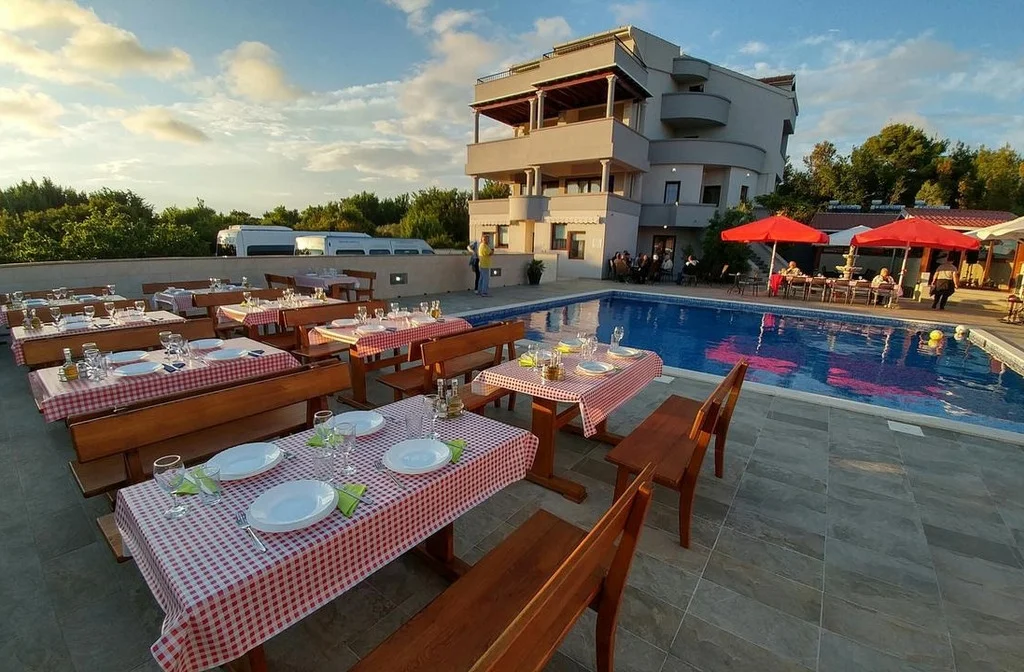 Badeferien Kroatien Aparthotel Villa Plat Zadar Dalmatien