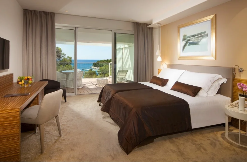 Kvarner Bucht Insel Losinj Mali Losinj Hotel Bellevue Zimmer