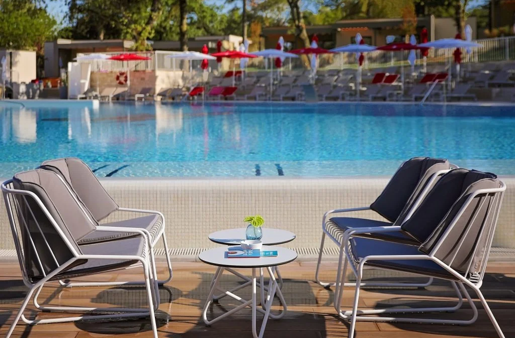 Hotel Park Plava Laguna Porec Aussenpool Lounge