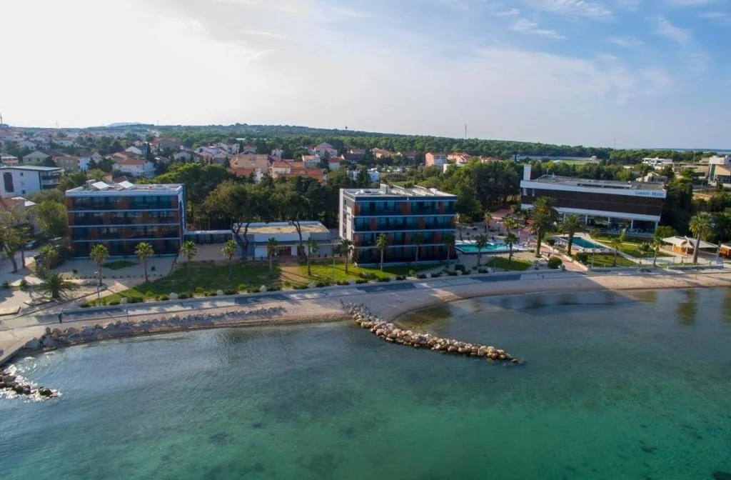 Badeferien Party Zrce Mit Flug Luxus Hotel Am Strand