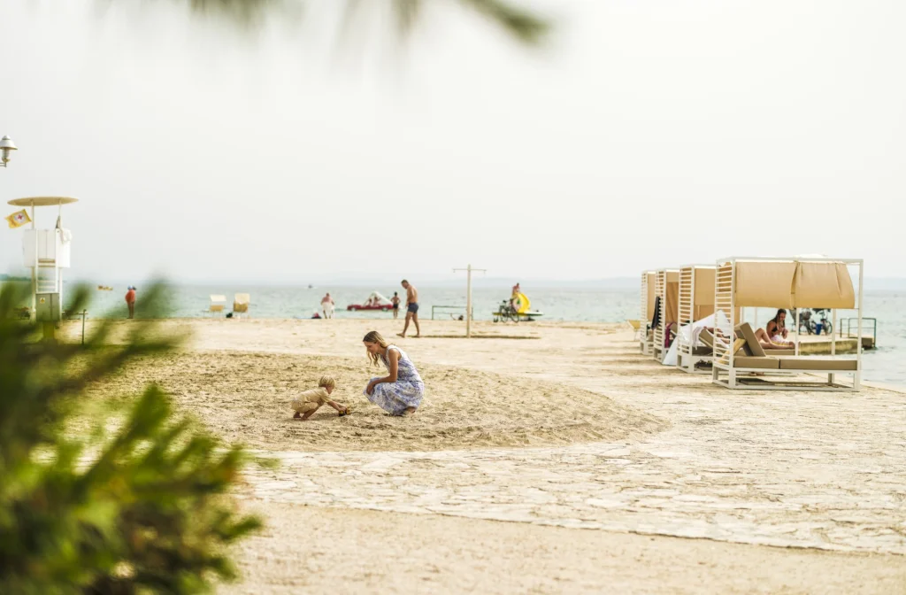 Ferienanlage Zaton Sandstrand