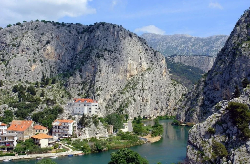 Omis Hotel Villa Dvor Aussenansicht