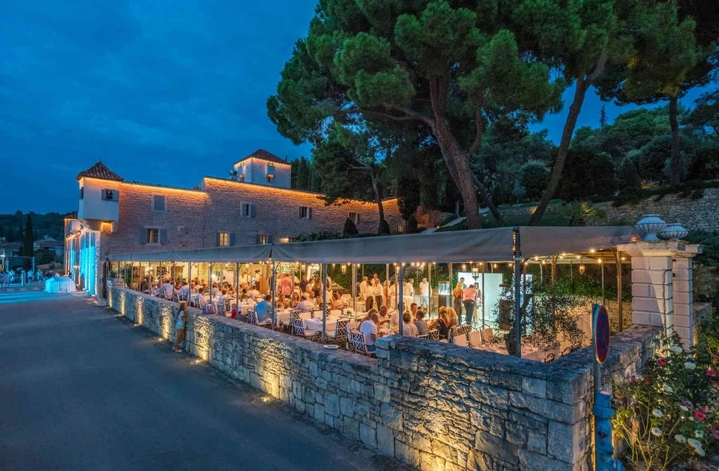 Dalmatien Insel Solta Hotel Martinis Marchi Heritage Restaurant