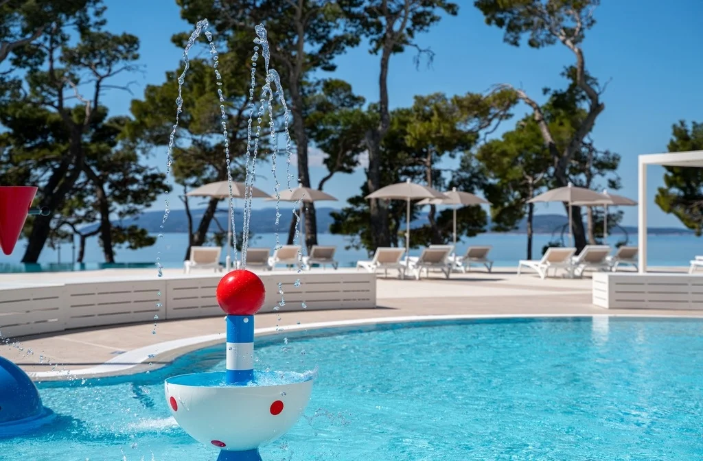 Mitteldalmatien Makarska Hotel Valamar Meteor Kinderpool