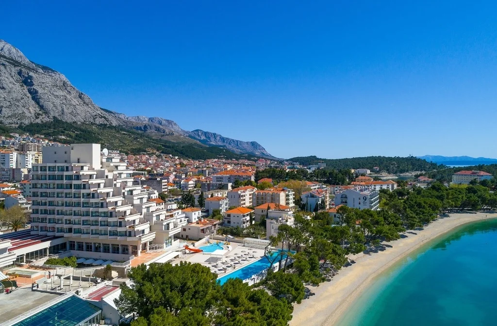 Mitteldalmatien Makarska Hotel Valamar Meteor Aussenansicht