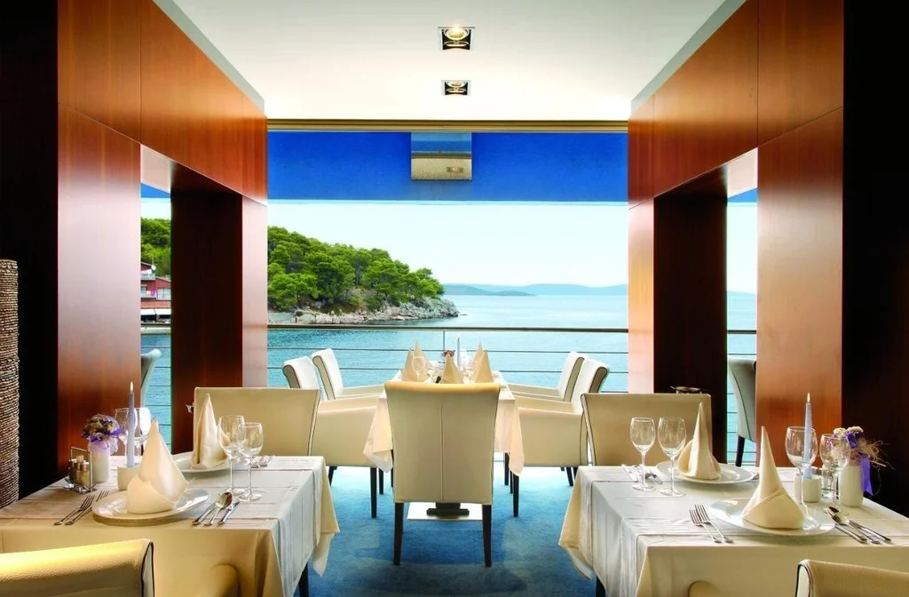 Norddalmatien Insel Dugi Otok Hotel Maxim Restaurant Innen