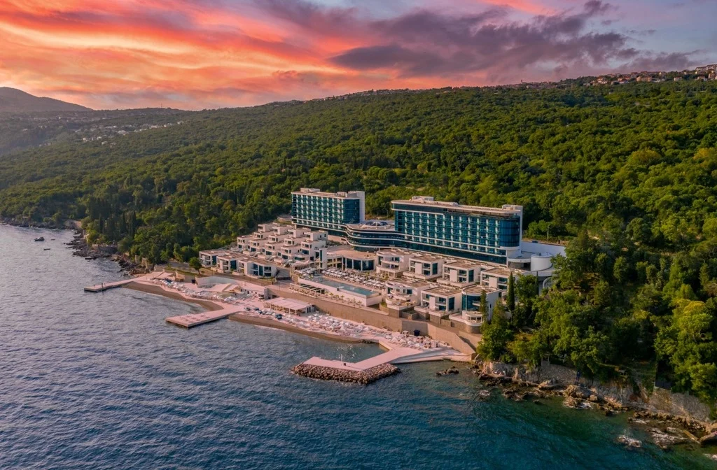 Kvarner Bucht Rijeka Hotel Hilton Rijeka Costabella Beach Resort And Spa Aussenansicht