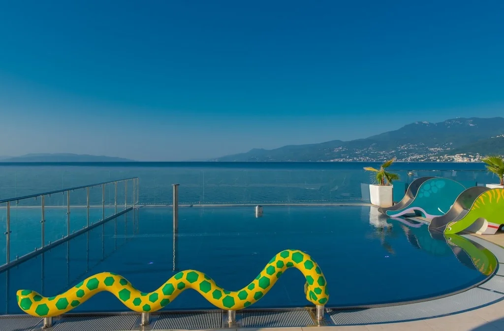 Kvarner Bucht Rijeka Hotel Hilton Rijeka Costabella Beach Resort And Spa Kinderwelt