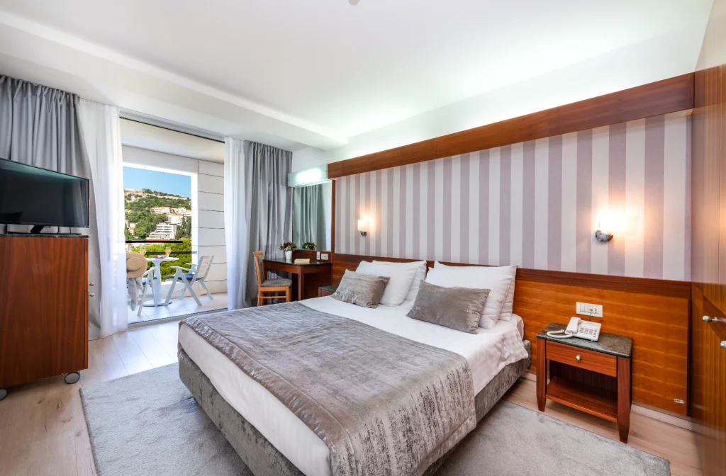Hotel Uvala Dubrovnik Standard Doppelzimmer Meerseite Bett