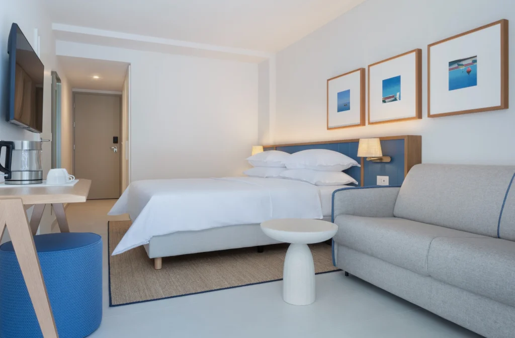 Bluesun Hotel Marina Brela Doppelzimmer Superior Balkon Bett Tv Sofa