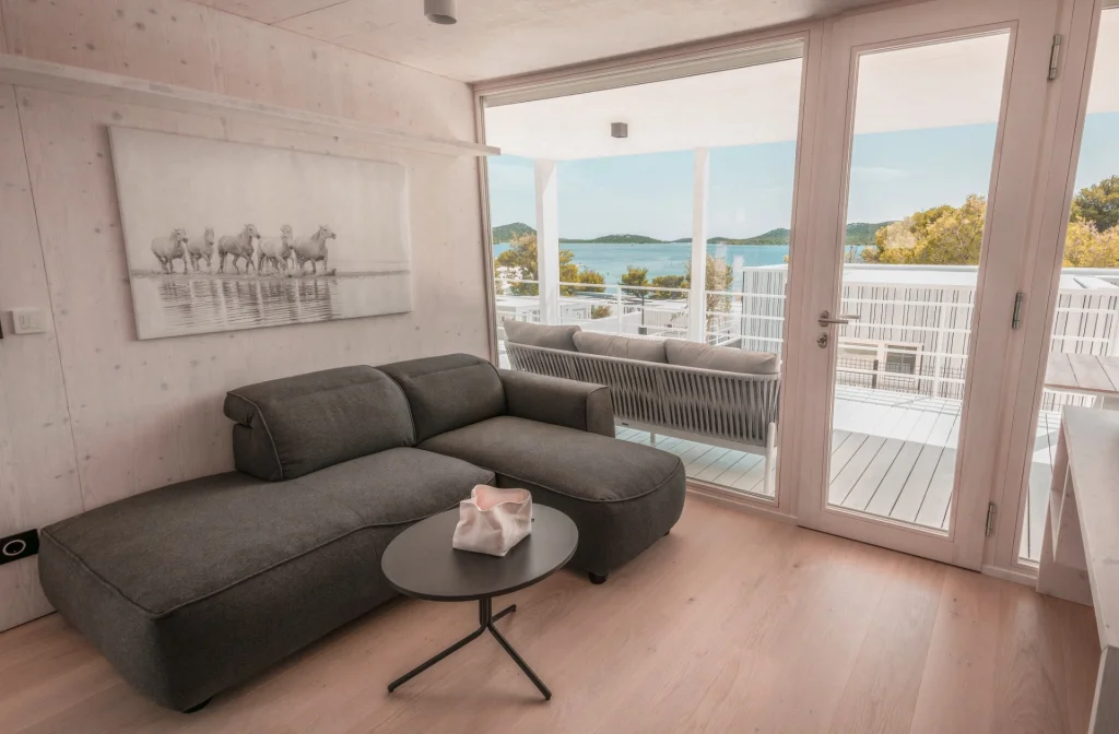 Oi Concept Village Vita Deluxe Mobile Home Pool Meerblick Sofa