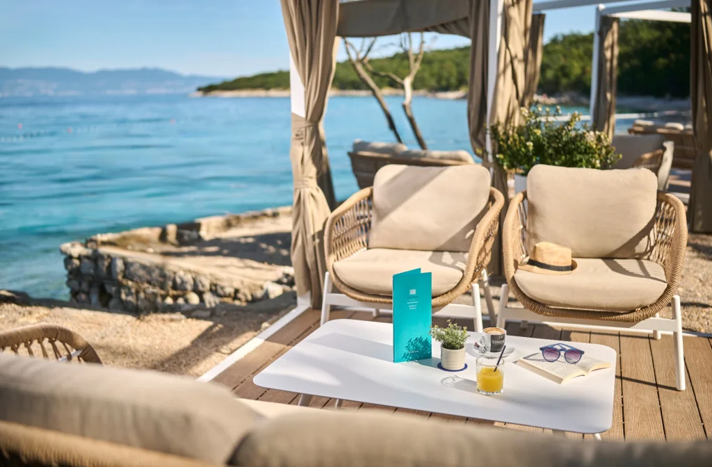 Aminess Style Glamping Villas Holiday Homes Atea Punto Mare Beach Bar Stuhl