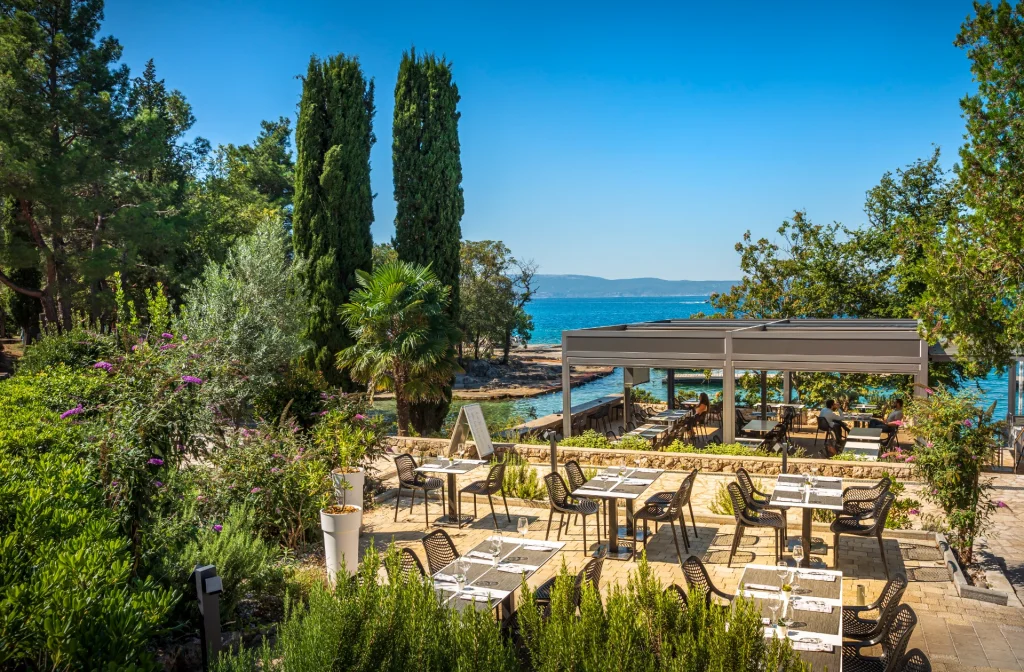 Aminess Style Glamping Villas Holiday Homes Atea Beach Restaurant