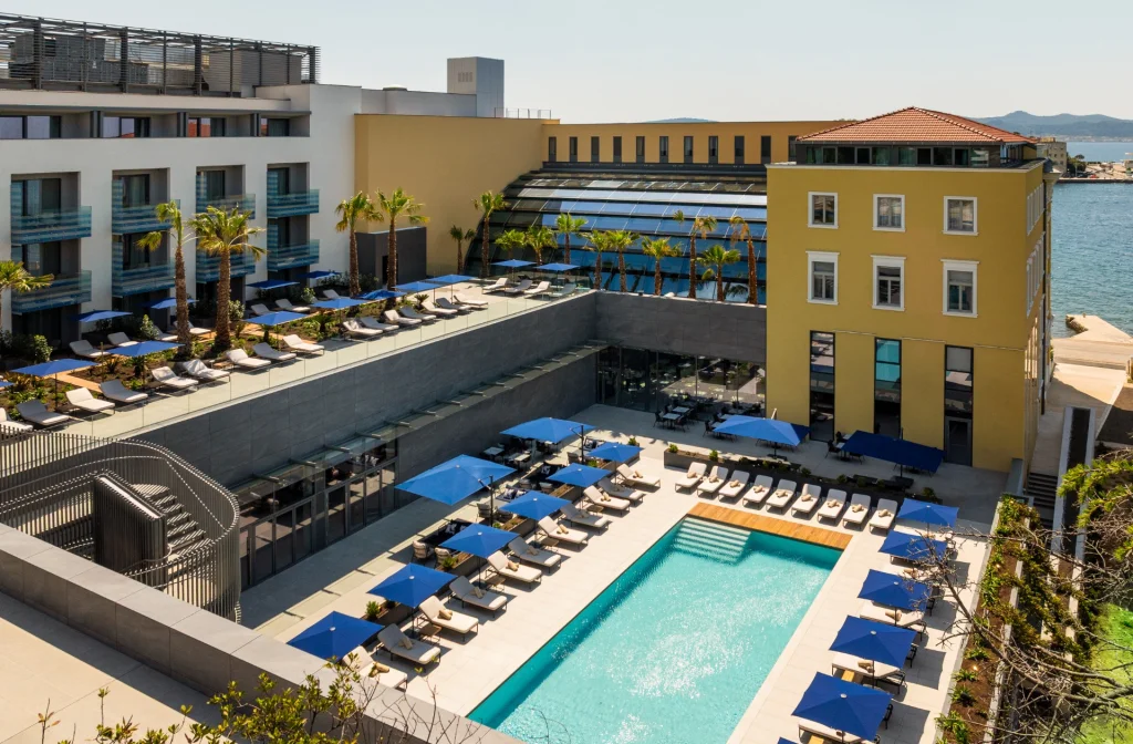 Hyatt Zadar Aussenansicht Pool