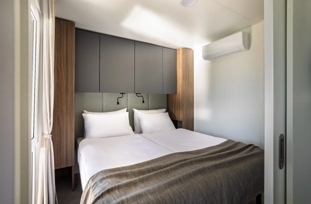 Aminess Planet Camping Sirena Holiday Homes Novigrad Premium Schlaffzimmer